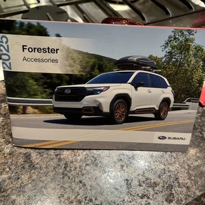 2025 Subaru Sales Brochure - Foto 1 di 1