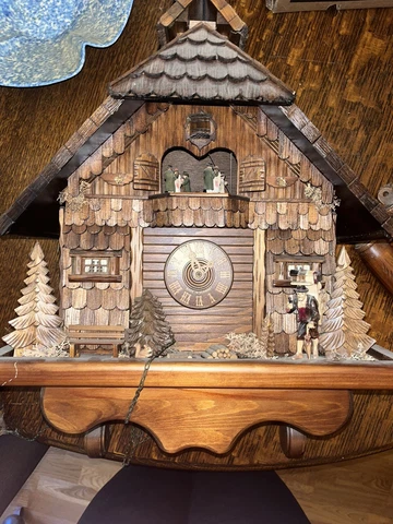 Vintage Schneider House 1000 Clocks Triberg Black Forest German Cuck-coo Clock Cover