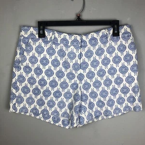 Dalia Women Sz 10 White Blue Geometric Print Shorts  - Picture 1 of 9