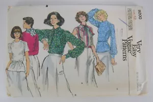 Vogue 9200 Size 12 Blouse Top Vintage 1970s Uncut Factory Fold - Picture 1 of 7