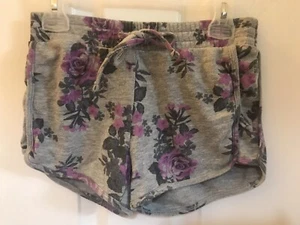 Girl’s Purple Rose Design Shorts Preowned Justice Brand - Picture 1 of 3