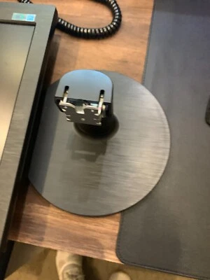 AOC E2060SWD LED LCD Monitor - Image 1 of 4