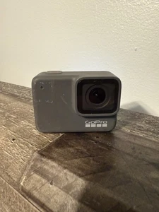 GoPro HERO7 Silver 10MP 4K Action Camera - Picture 1 of 4