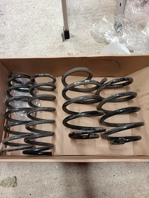 Molas padrão/originais Ford Focus MK3 RS - Imagem 1 de 4