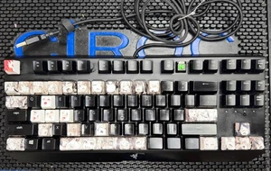 Razer BlackWidow X Chroma Mechanical Gaming Keyboard Tournament RZ03-0177 - Picture 1 of 6