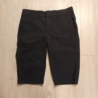 Bermuda Vince Feminina Fivela Lateral Tamanho 2 Preta Casual Nova Com Etiqueta - Imagem 1 de 4