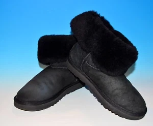 UGG Damen Bailey Button Stiefel Gr. 6 schwarz - Bild 1 von 12