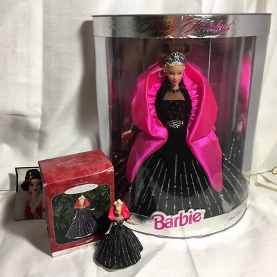 Barbie Doll Christmas Happy Holidays 1998 Special Edition w/matching Xmas Orname - Image 1 of 4