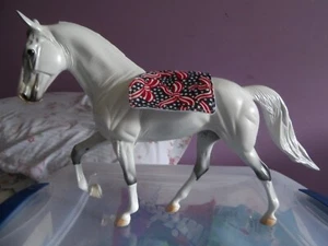 Breyer/Peter Stone Model Horses English USA Ribbon Print Saddle pad ONLY - Picture 1 of 4