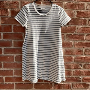 Madewell Retreat t shirt Dress G1763 gray white striped women's small - Picture 1 of 6