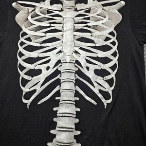 Vtg Skeleton Ribcage Shirt Men's Large Black Delta Pro Weight Graphic Halloween - Picture 1 of 10