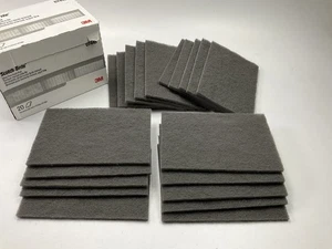 Scotch-Brite 07448 - 20 Ultra Fine Hand Scuff Sanding Pad 6" X 9" - Picture 1 of 6