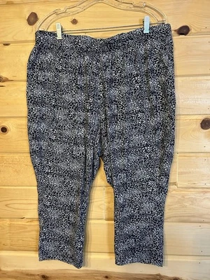 Pantalones elásticos con estampado blanco marino Roaman’s Plus 2X (26/28) para mujer Foto 1 de 4