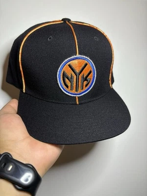 Nuevo Vintage NBA New York Knicks ajustado talla 7 3/4 Reebok Foto 1 de 4