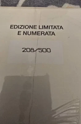 Marracash NOI LORO GLI ALTRI PERSONE TOUR EXPERIENCE Box numerato e autografato - Image 1 of 4