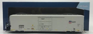 BLMA Models 52045 TrinityRail(R) 64' Modern Reefer w/Carrier Reefer Unit LN/Box - Picture 1 of 1
