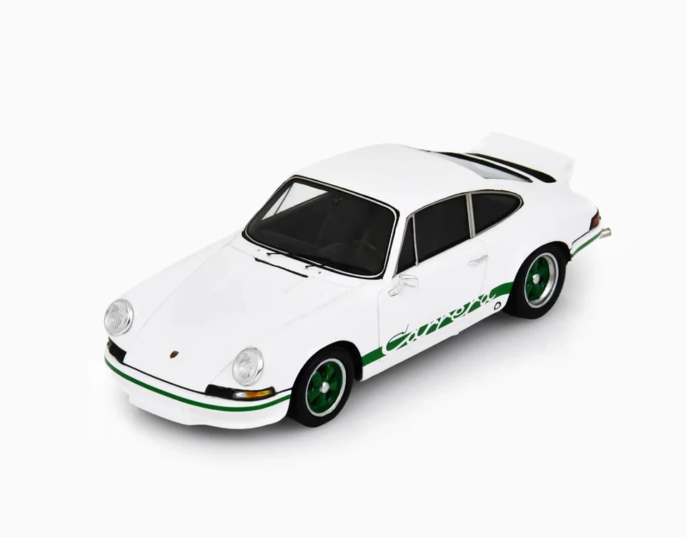 Porsche 911 Carrera S White Endurance Racing Edition 2016 Spark 1 43