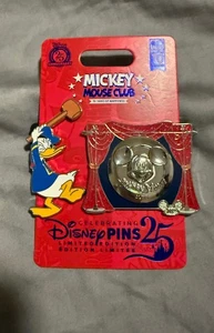 Juego de Pin Pato Donald y Gong - El Club de Mickey Mouse 70 Aniversario - LE 1200 - Imagen 1 de 1