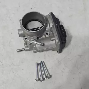 2013-2019 OEM Subaru Legacy Outback 2013 2004 2005 2006-2019 2.5L Throttle Body - Picture 1 of 9