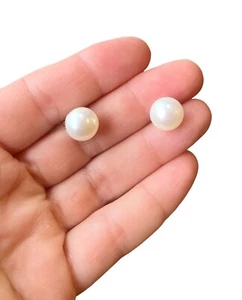 Aretes de oro amarillo macizo de 14 k y perlas naturales de 0,4 pulgadas de diámetro 3,77 gramos - Imagen 1 de 10