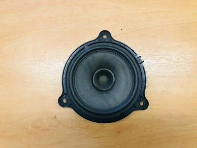 NISSAN QASHQAI 2007-10 NEARSIDE/LEFT FRONT DOOR SPEAKER 28156-9U00A - Image 1 of 4