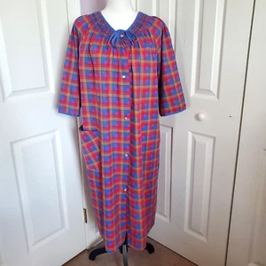 Vintage House Dress Pearl Snaps Lg Robe Lounger Muu Muu Colorful NO TAG - Picture 1 of 7