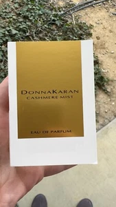 Donna Karan- Cashmere Mist Eau de Parfum EDP Sample 0.06 fl oz / 2 ml- NEW - Picture 1 of 3