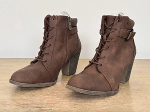 Botines con cordones de cuero sintético marrón Daisy Fuentes Ceci para mujer talla 7,5 - Imagen 1 de 9