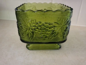 Vtg - Dark Green Candy/Dip Dish heavy glass with raised grape and leaf design. - Picture 1 of 7