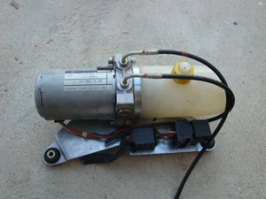 MERCEDES SL 129 97-02 SL500 SL600 TOP HYDRUALIC PUMP 1298001448 - Picture 1 of 2