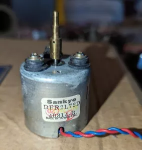 Vintage Sankyo 12 VDC motor DFR2L72D P/N 40814-B - Picture 1 of 6