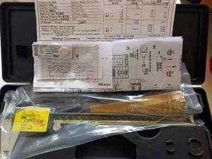 Mitutoyo Japan 500-197-30 200mm/0-8" Absolute Digital Digimatic Vernier Caliper - Picture 1 of 10