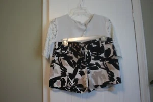 ANN TAYLOR LOFT BLACK/WHITE WOMEN'S SHORTS SZ 2, /TOP/BLOUSE WITH LACE SZ - Picture 1 of 7