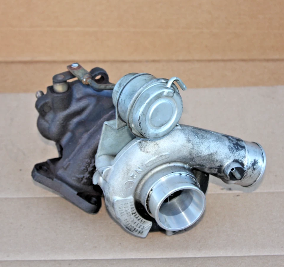 Cargador turbo Subaru Impreza WRX Forester Baja 58T 2.0L TD04L-13T 49377-04502 Foto 1 de 4