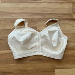 Playtex 18 hour 4693 Wirefree Ultimate Shoulder Comfort Natural Beige 42G Bra - Picture 1 of 8