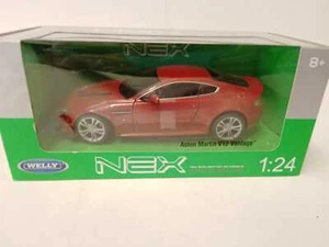 Welly Aston Martin V12 Vantage red 2009 1/24 24017W - Foto 1 di 2
