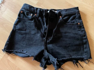 Levi Strauss Damen Kurzhose schwarz Gr. W29 - Bild 1 von 6