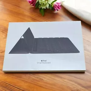 Genuine Apple iPad 9th/8th/7th/Pro/Air 3rd Gen Generation Smart Keyboard Case - Picture 1 of 11