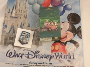 WALT DISNEY WORLD ANIMAL KINGDOM MYSTERY COLLECTOR PIN "NEW" TOUR GUIDE - Picture 1 of 4