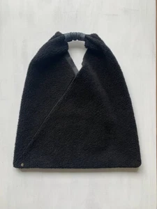 Maison Margiela MM6 Fur Japanese Triangle Bag - Bild 1 von 10