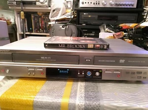 SHARP DV-RW360 DVD RECORDER/VHS COMBO HIFI**OFFERTA**PERFETTO** - Foto 1 di 9