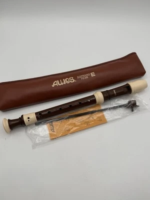 Aulos Soprano Recorder 703B-E with Bag and Accessories Made in Japan - Image 1 of 4
