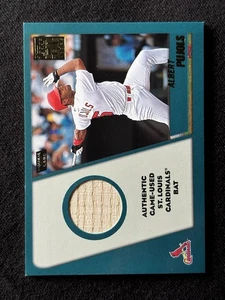 2001 Albert Pujols Topps Traded Rookie Bat Relic RC Rookie RARE - 🔜HOF⚾️📈 - Picture 1 of 2