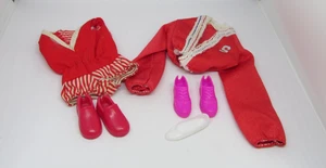 Traje de baño genuino vintage 1964 Mattel #950 patrón con letras chaqueta zapatos - Imagen 1 de 11