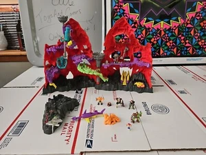 Mighty Max Skull Mountain Near COMPLETE Super Clean Trl8#164 - Picture 1 of 24