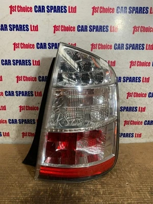 TOYOTA PRIUS HATCHBACK 5DR MK2 NHW20 2008 DRIVER SIDE REAR TAIL LIGHT LAMP - Image 1 of 4