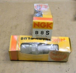 NEW NGK B8S 14mm SPARK PLUGS LOT OF 2 - Foto 1 di 1