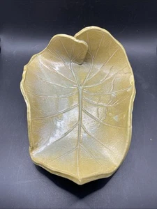 Handcrafted Pottery Leaf Bowl Signed - Picture 1 of 15