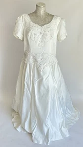 Abito da sposa Eden Bridals taglia 18 avorio perline pizzo manica corta stile vintage - Foto 1 di 11