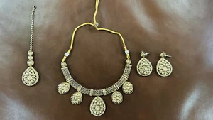 Reverse AD Necklace set with Tikka - Picture 1 of 7